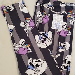 Lularoe TC2 Skull Skeleton Halloween Leggings